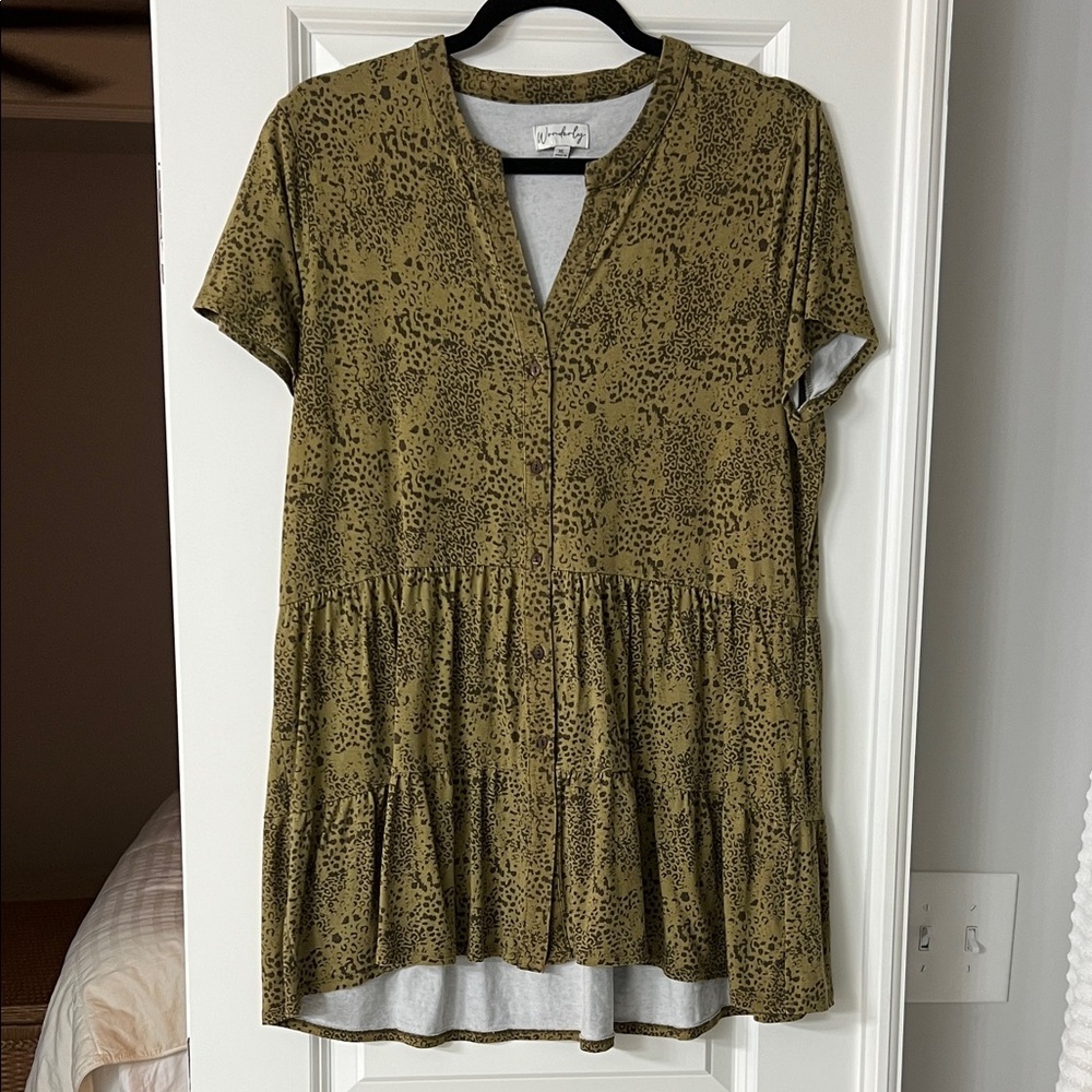 Wonderly Olive Green Animal Patterned Tunic Top Button Front